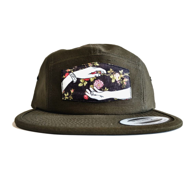 insanely cool 5 panel hat with patch